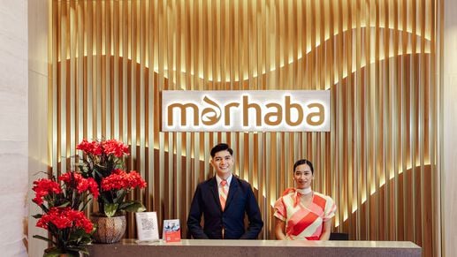 Clark lounge three hours, , hi-res