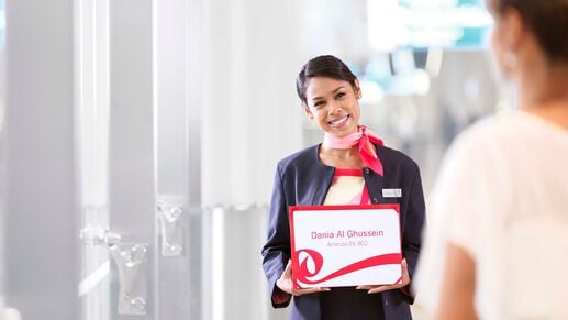 Gold Meet and Greet - Arrival, , hi-res