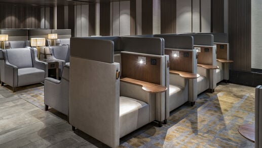 Hong Kong Airport Lounge - 2 hours, , hi-res